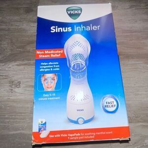 The Vicks Personal Sinus Steam Inhaler NIB